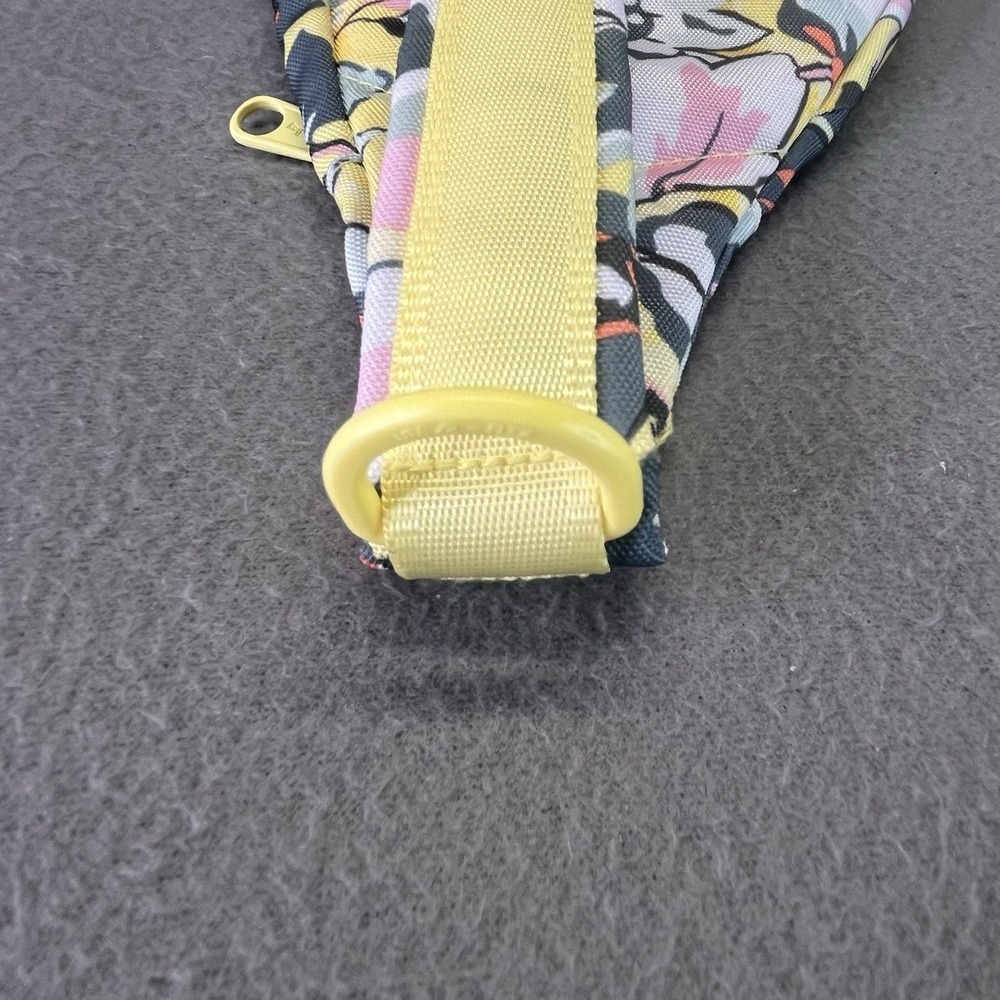 Vera Bradley Reactive Sling Backpack In Sunny Garden Print Yellow Multi VGUC - Picture 15 of 16